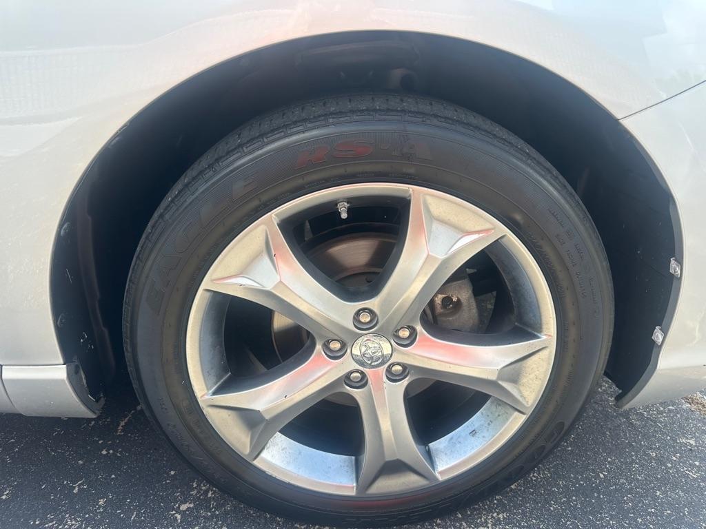 Toyota Venza 4dr Wgn V6 AWD XLE (Natl) 2014