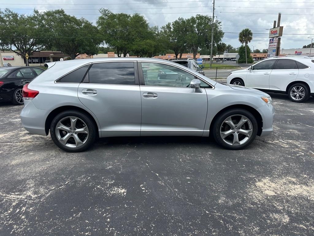 Toyota Venza 4dr Wgn V6 AWD XLE (Natl) 2014