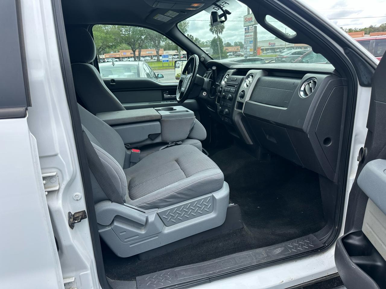 Ford F150 XLT Supercrew 4WD 145 2012