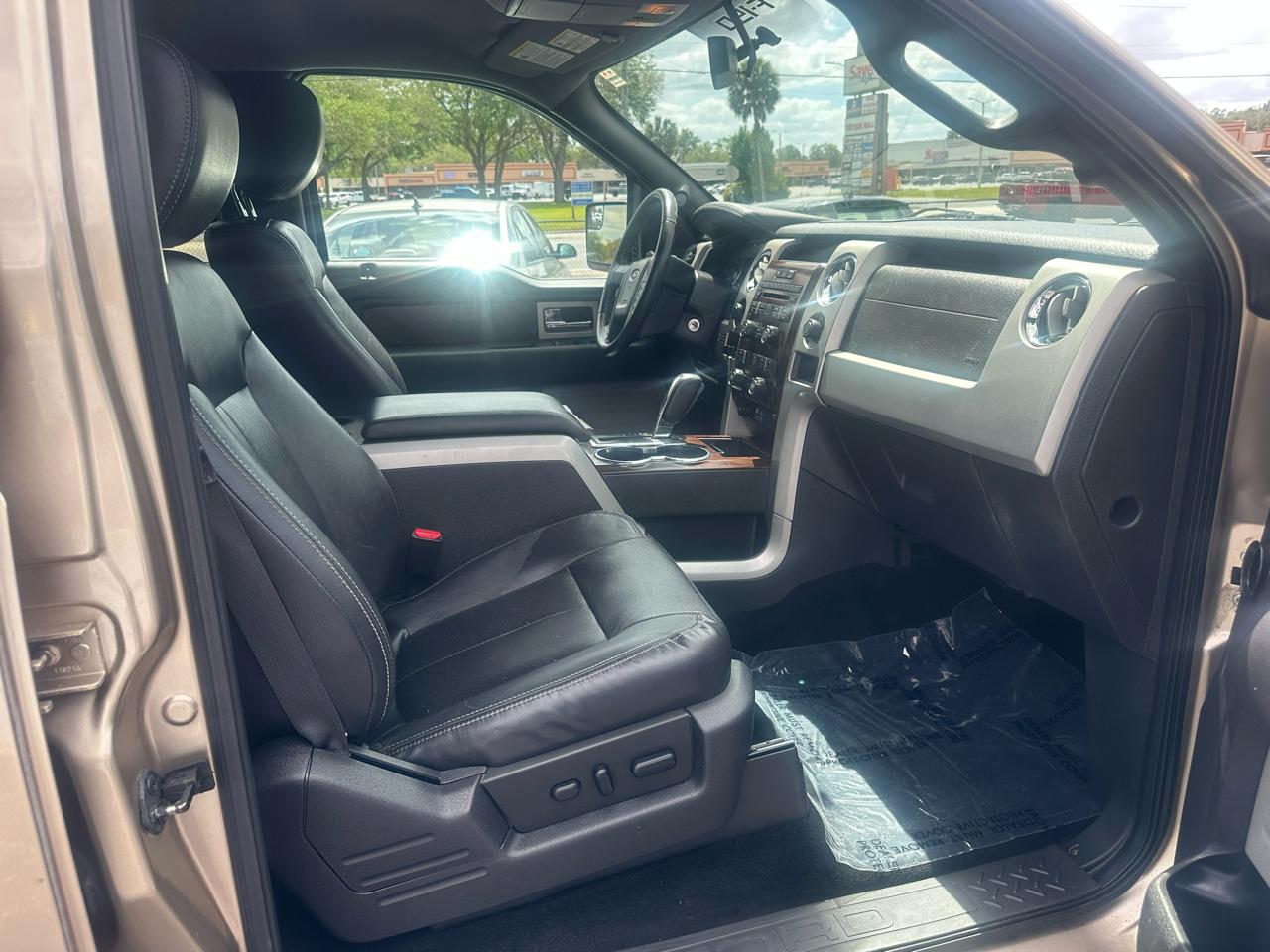 Ford F150 Lariat Supercab 4WD 2012