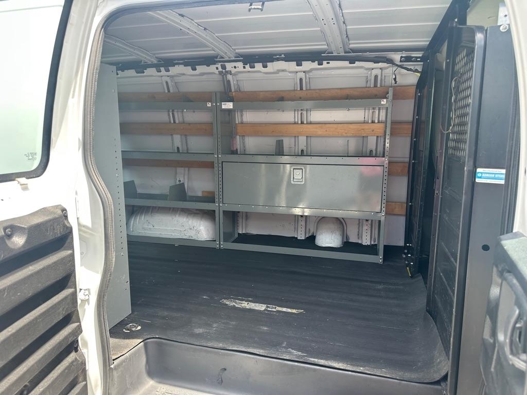 Chevrolet Express Cargo Van 2500 135" WB RWD 2018