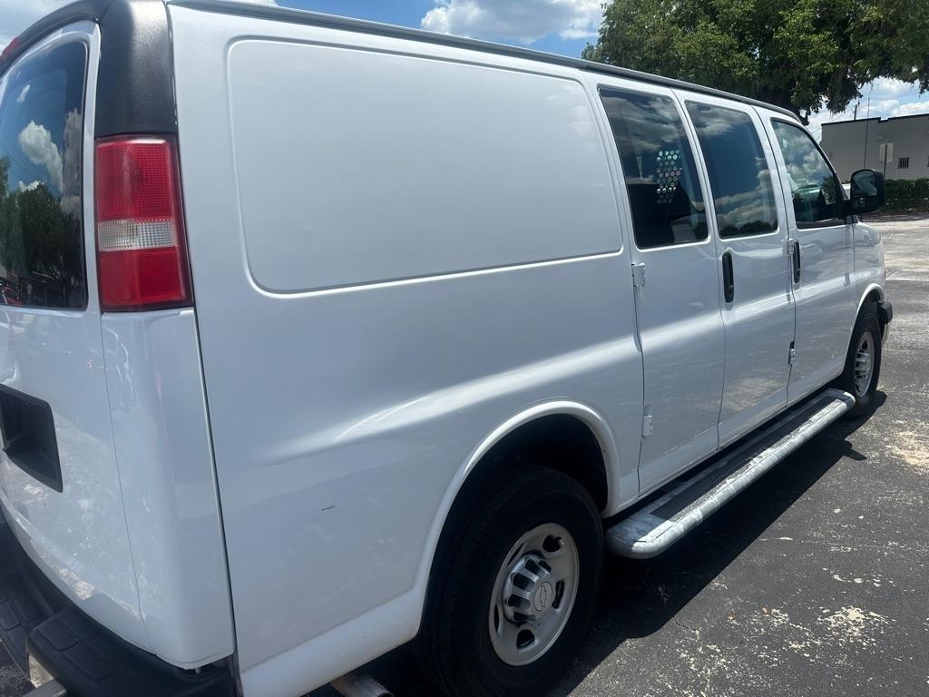 Chevrolet Express Cargo Van 2500 135" WB RWD 2018