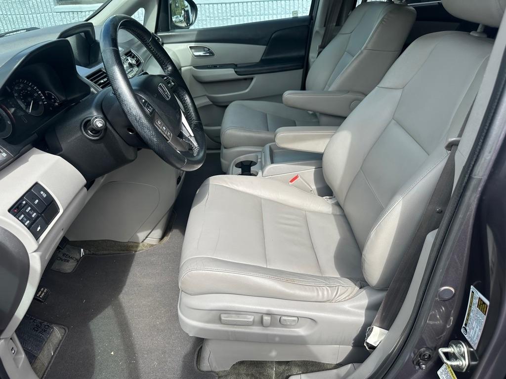 Honda Odyssey 5dr EX-L w/RES 2016