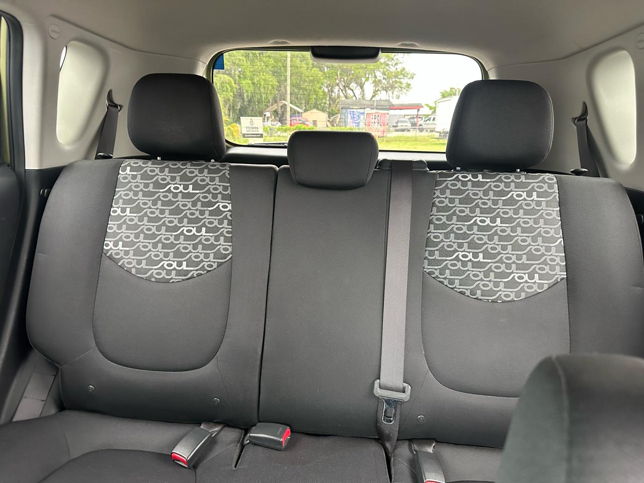 Kia Soul 5dr Wgn Auto + 2011