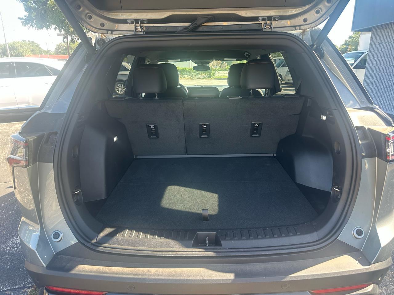 Chevrolet Equinox FWD 4dr RS w/1RS 2025