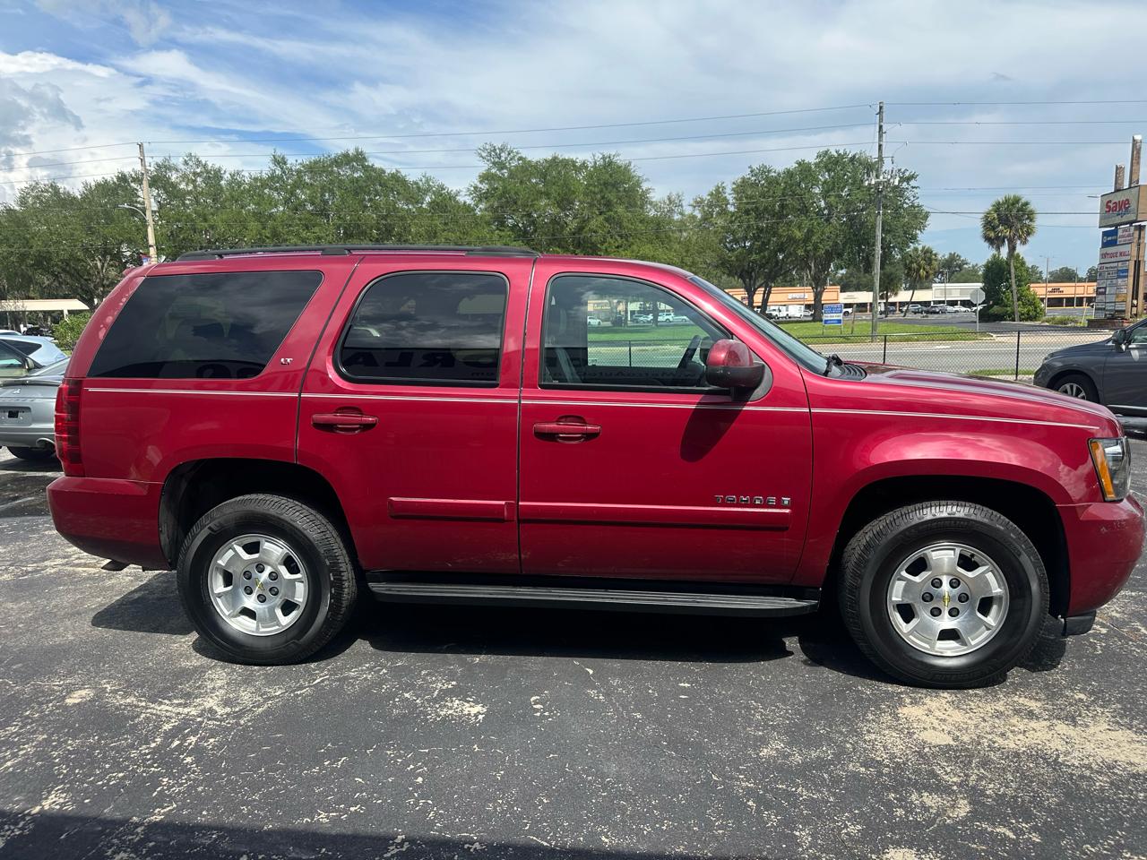 Chevrolet Tahoe 2WD 4dr 1500 LT 2007