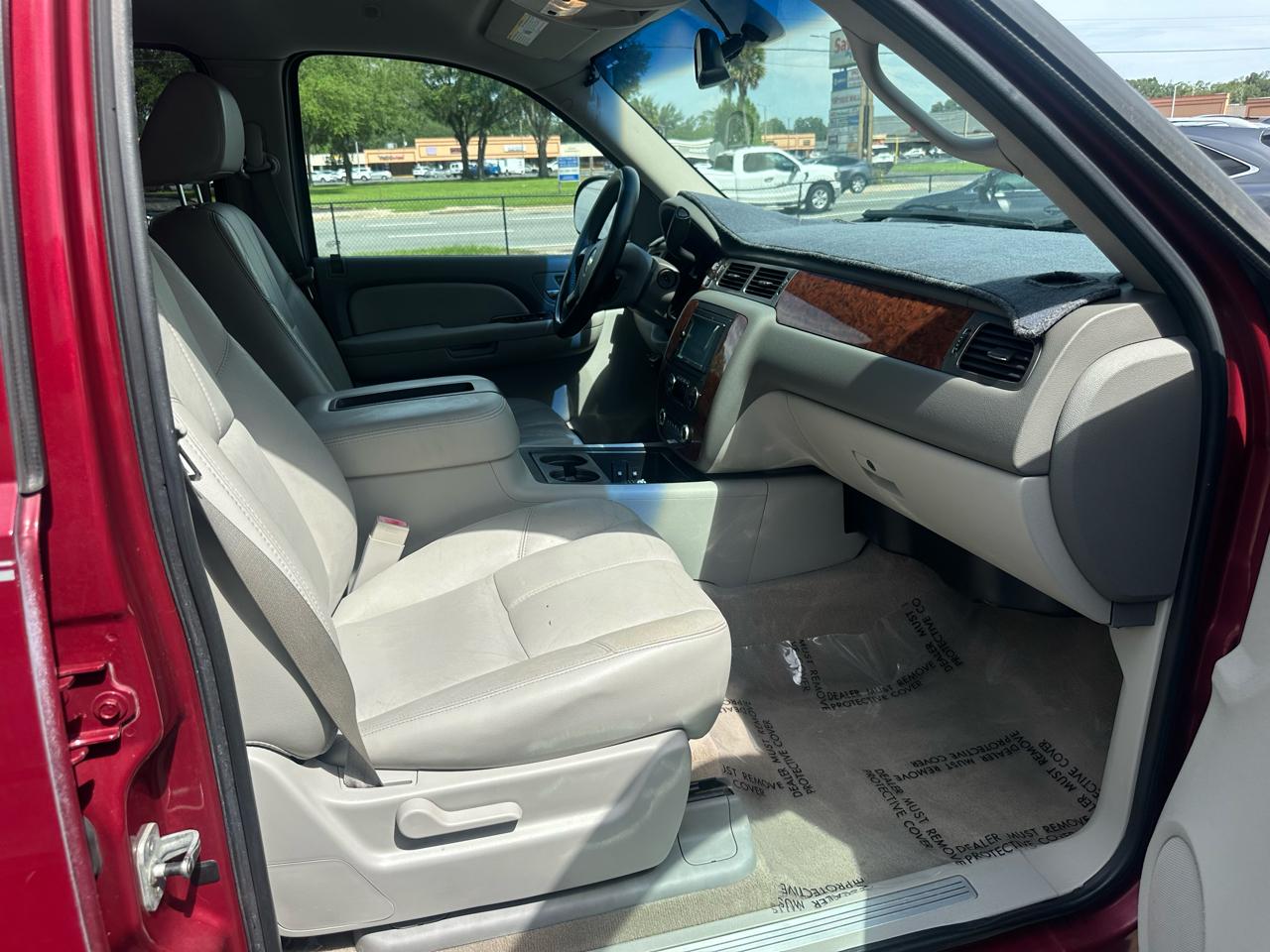 Chevrolet Tahoe 2WD 4dr 1500 LT 2007