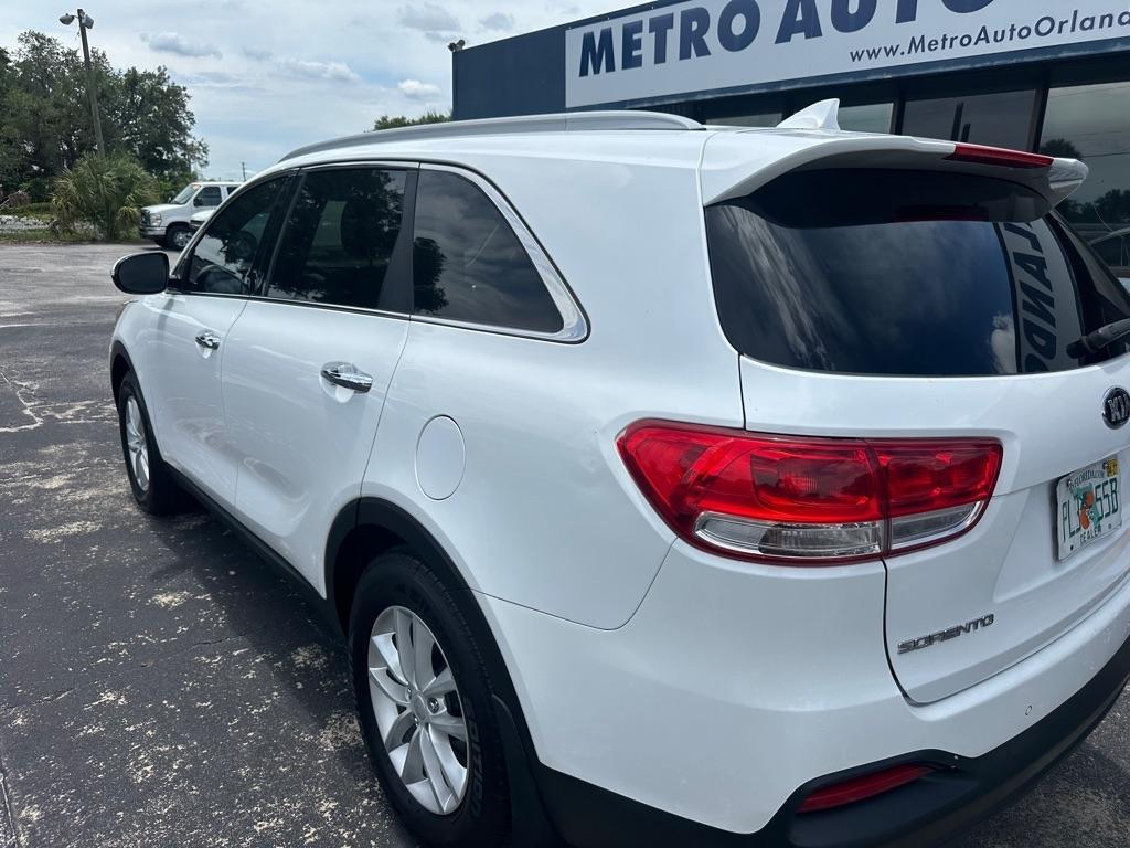 Kia Sorento LX FWD 2017