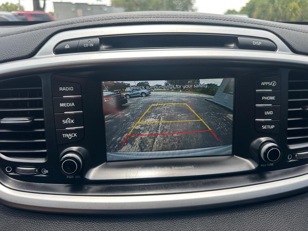 2017 Kia Sorento LX - Photo 16