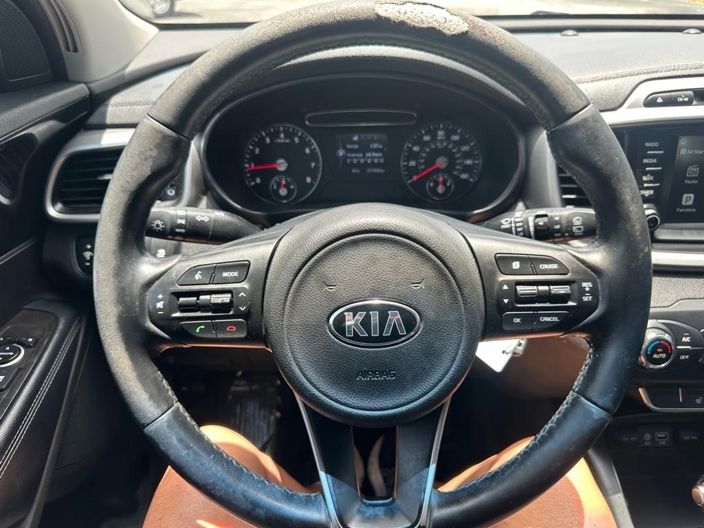 2017 Kia Sorento LX - Photo 18