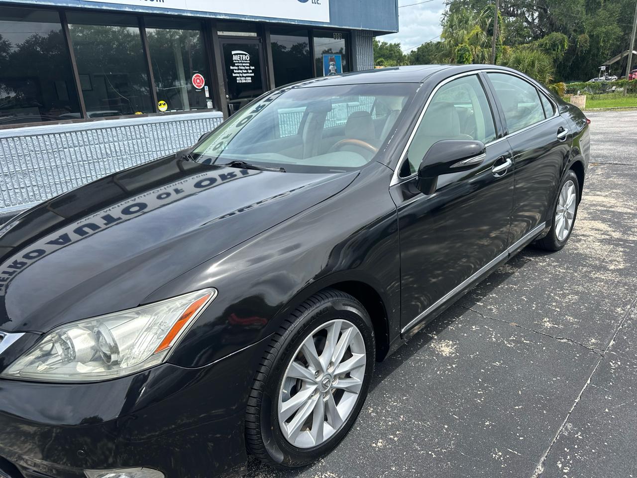 Lexus ES 350 4dr Sdn 2010