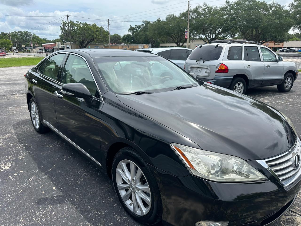 Lexus ES 350 4dr Sdn 2010