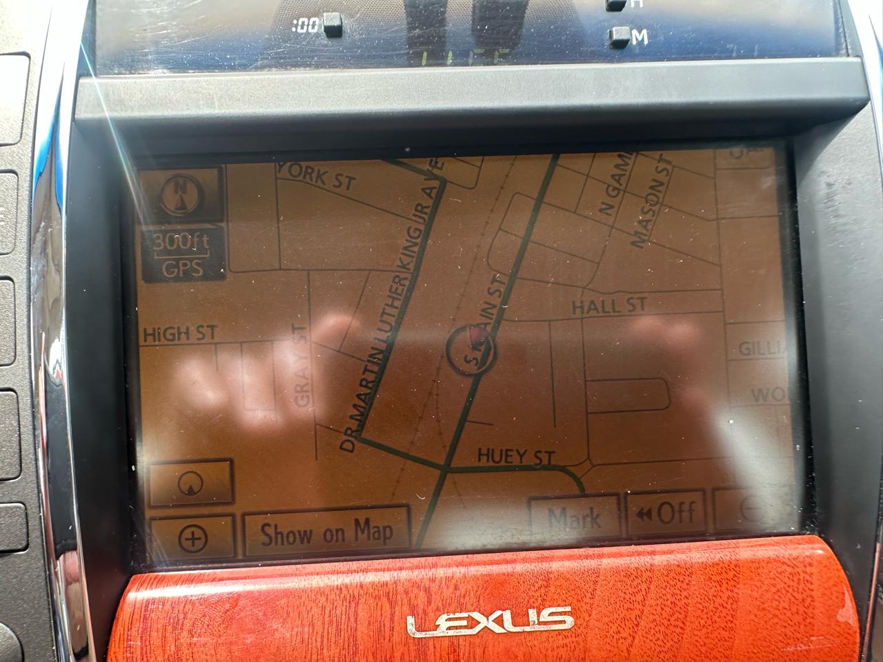 Lexus ES 350 4dr Sdn 2010