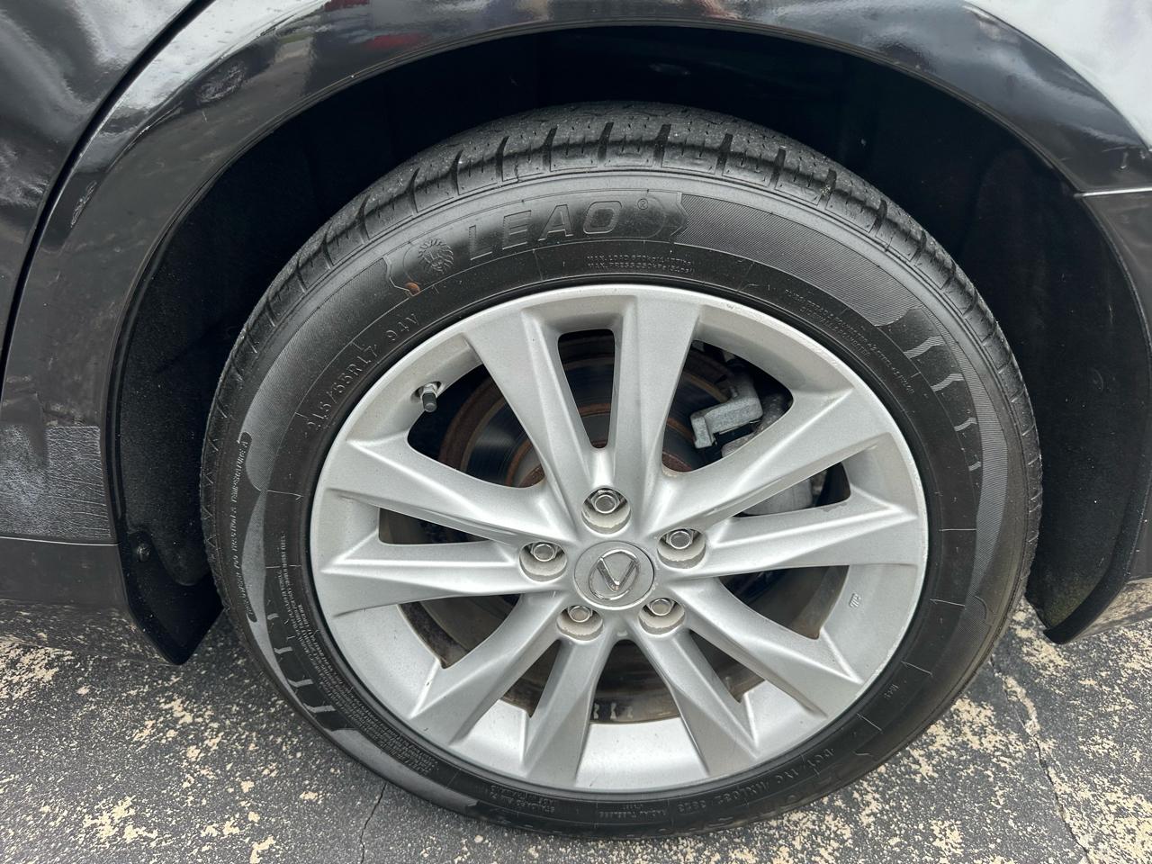 Lexus ES 350 4dr Sdn 2010