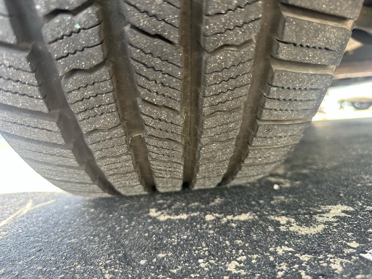 Chevrolet Suburban 4WD 4dr 1500 LT 2017