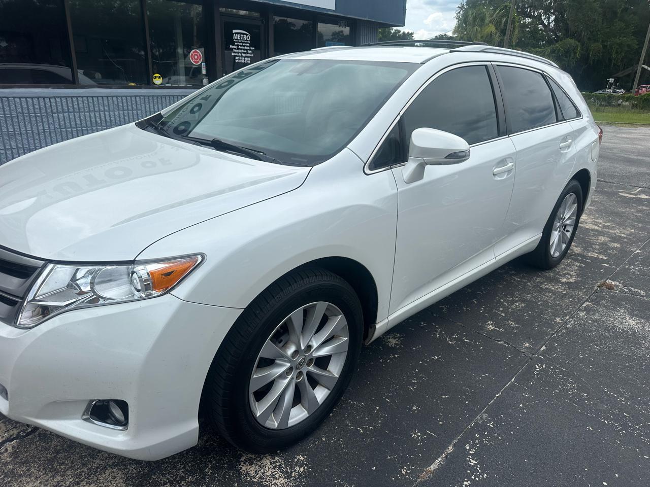 Toyota Venza 4dr Wgn I4 FWD LE (Natl) 2013
