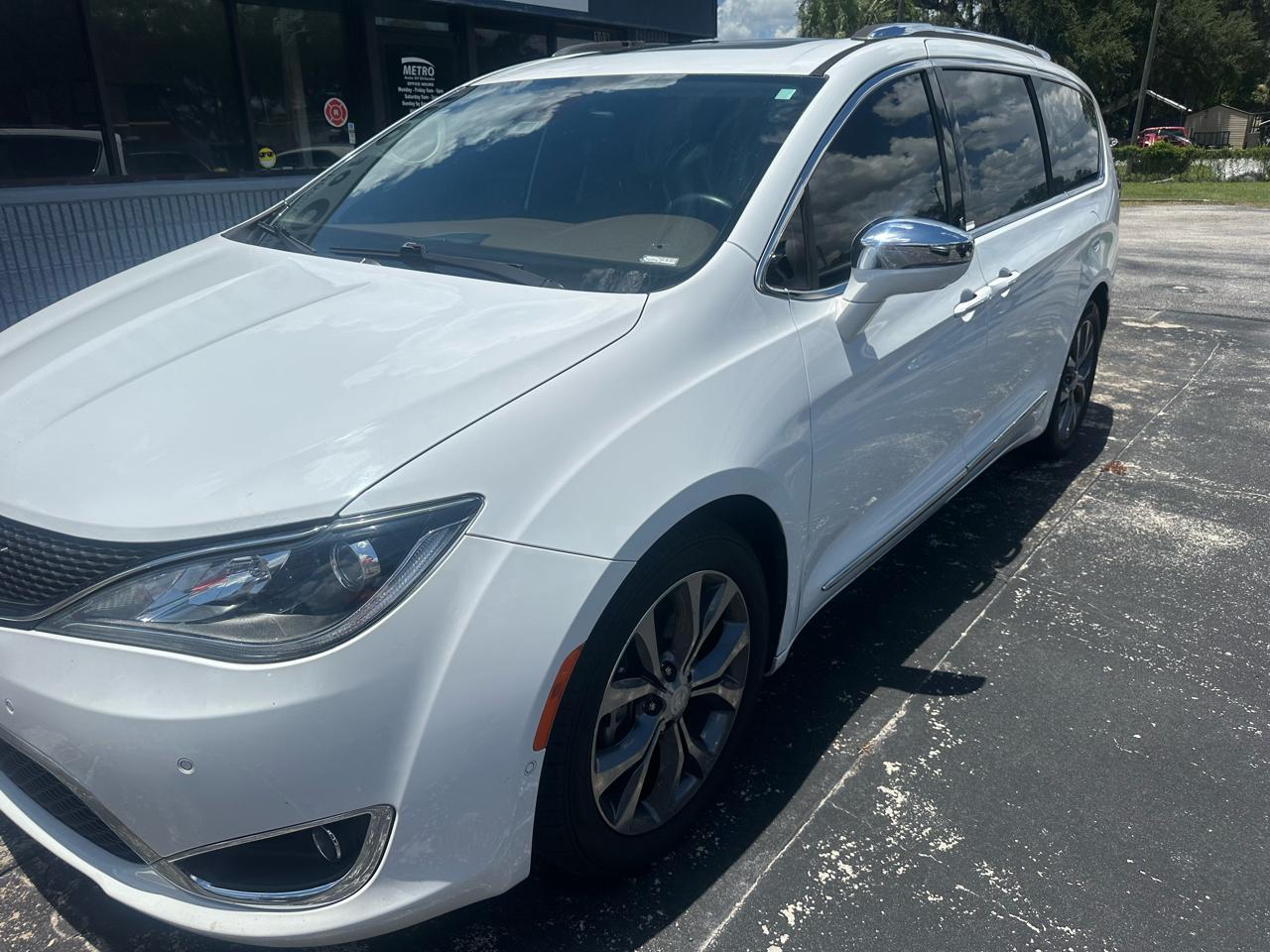 Chrysler Pacifica Limited FWD 2017