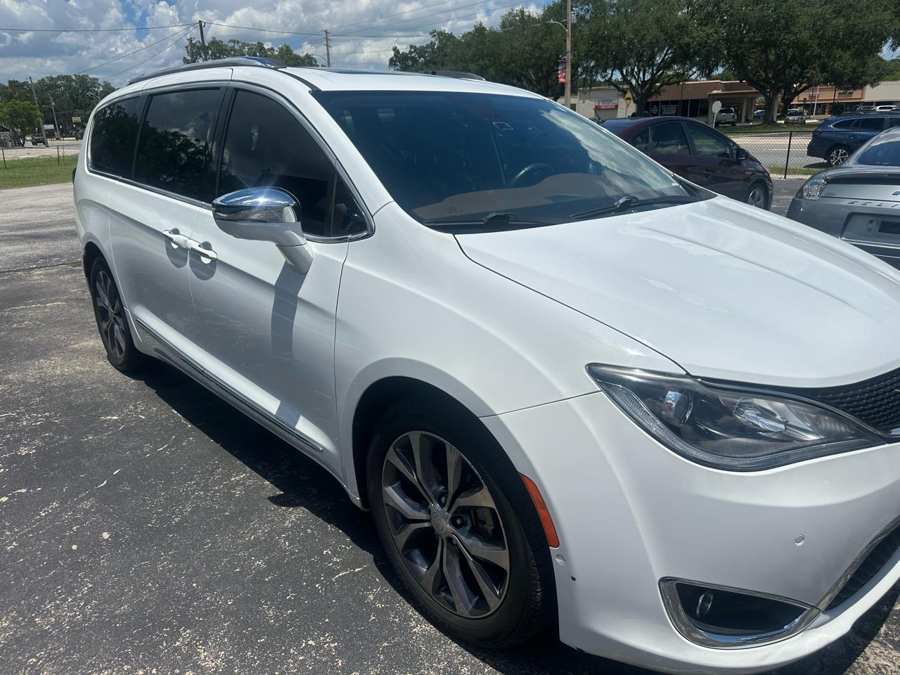 Chrysler Pacifica Limited FWD 2017