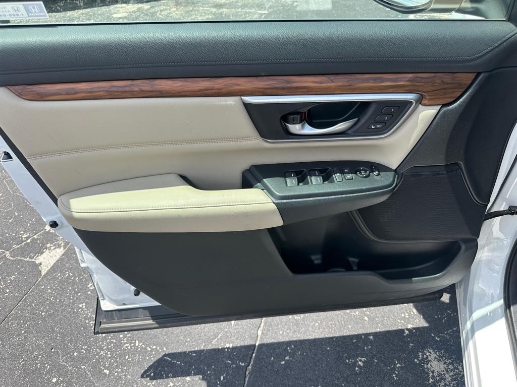 Honda CR-V Touring 2WD 2020