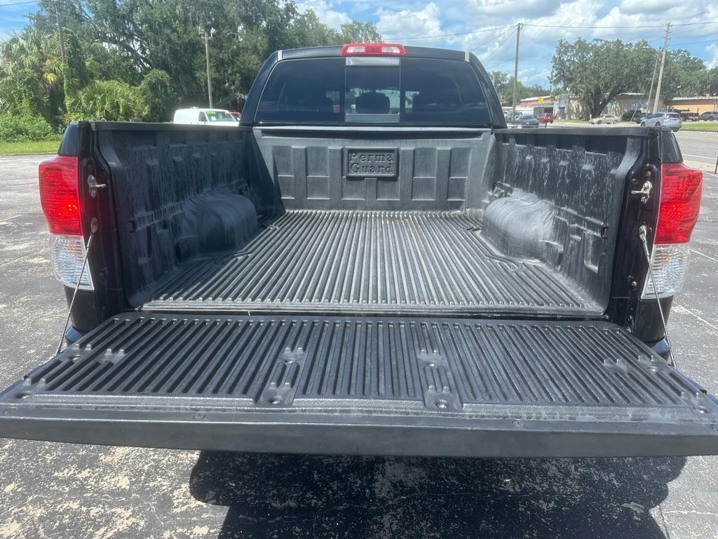 Toyota Tundra 2WD Truck Dbl 5.7L V8 6-Spd AT (Natl) 2010