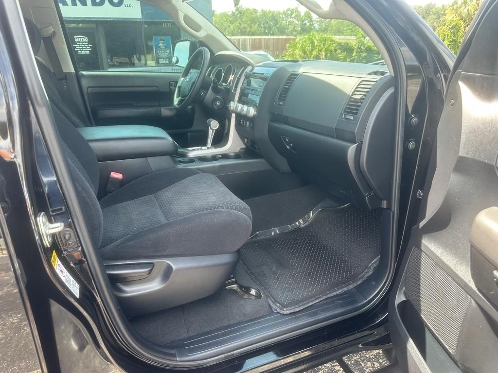 Toyota Tundra 2WD Truck Dbl 5.7L V8 6-Spd AT (Natl) 2010