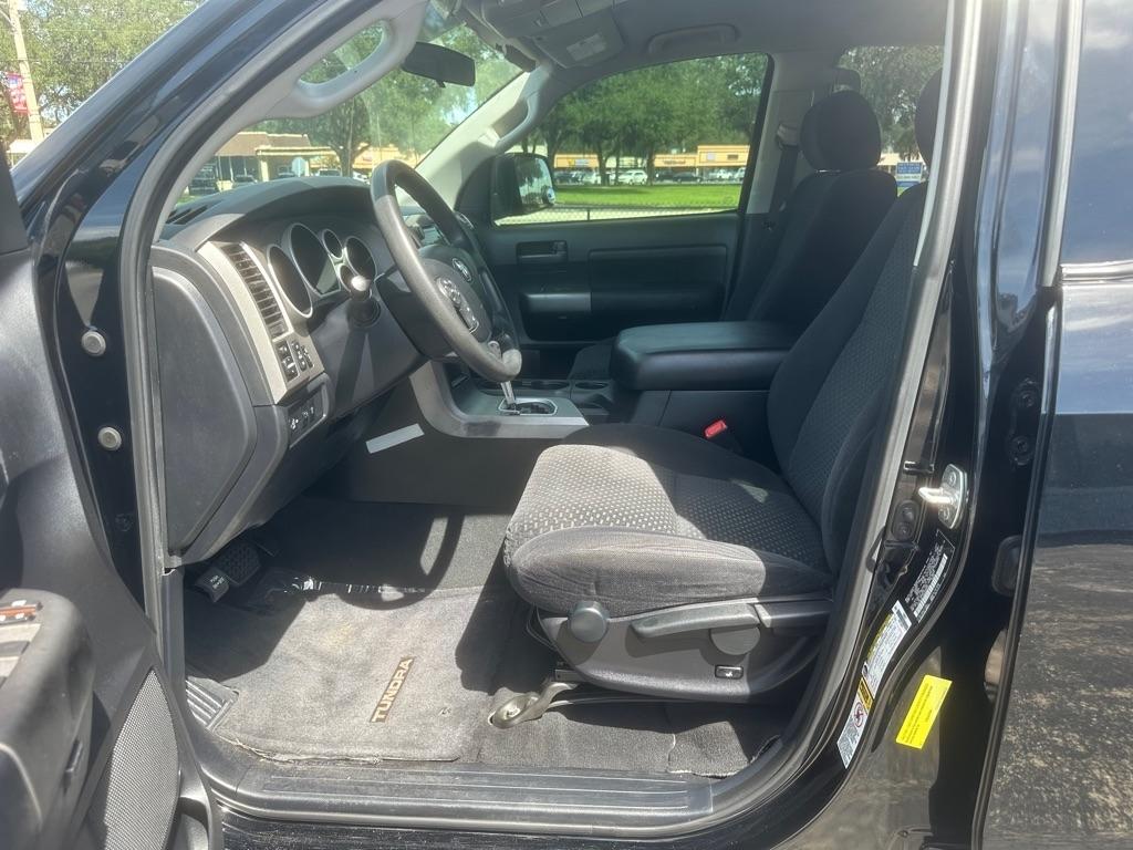 Toyota Tundra 2WD Truck Dbl 5.7L V8 6-Spd AT (Natl) 2010