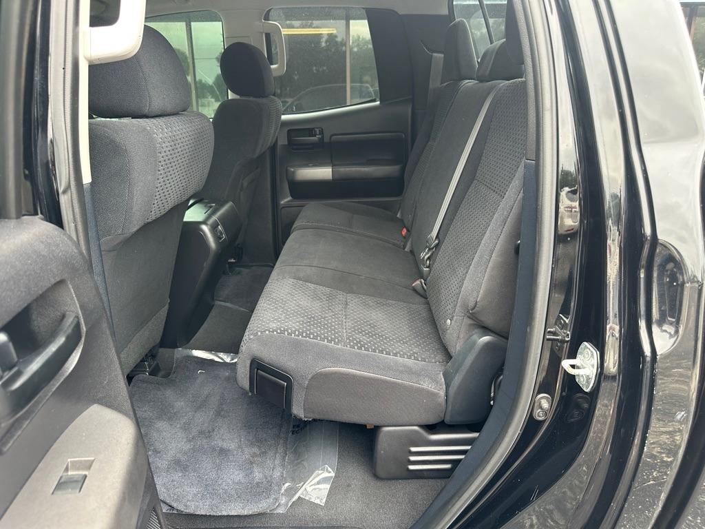 Toyota Tundra 2WD Truck Dbl 5.7L V8 6-Spd AT (Natl) 2010