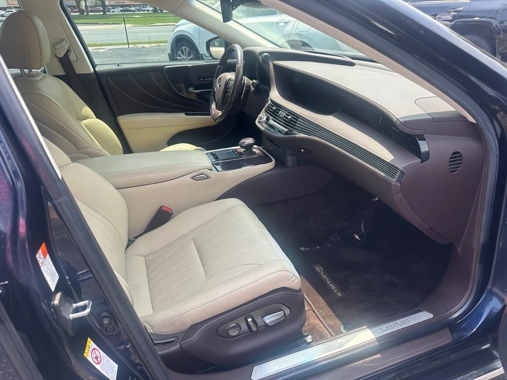 Lexus LS  2018