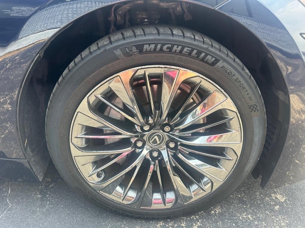Lexus LS  2018