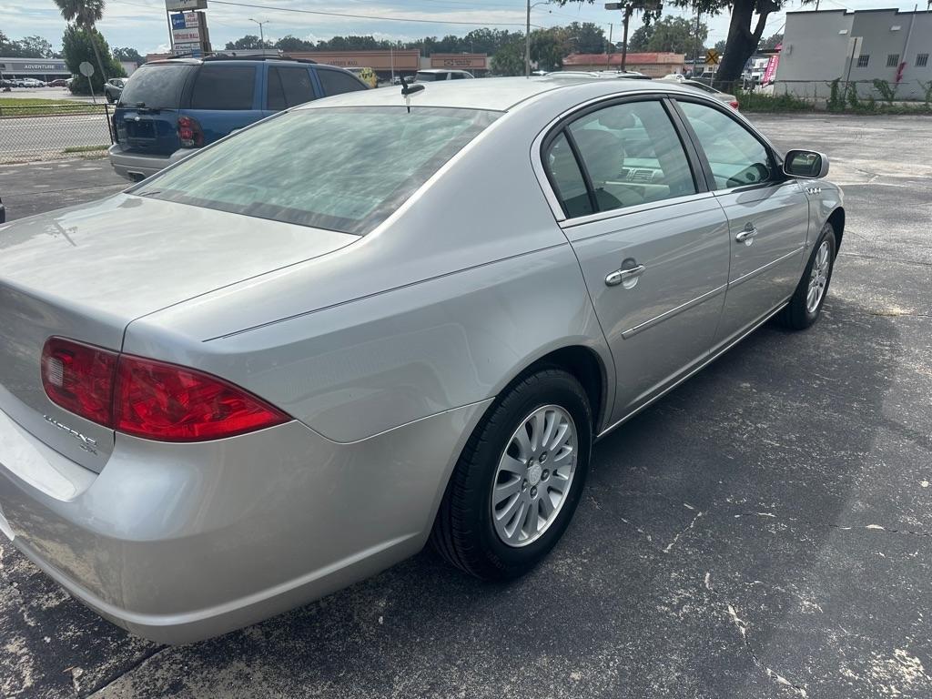 Buick Lucerne 4dr Sdn CX 2006