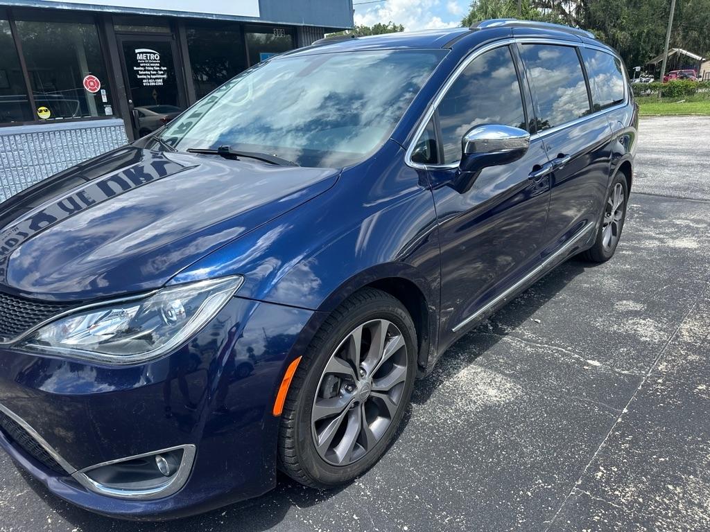 Chrysler Pacifica Limited FWD 2017