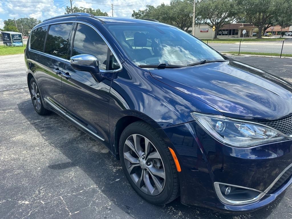 Chrysler Pacifica Limited FWD 2017