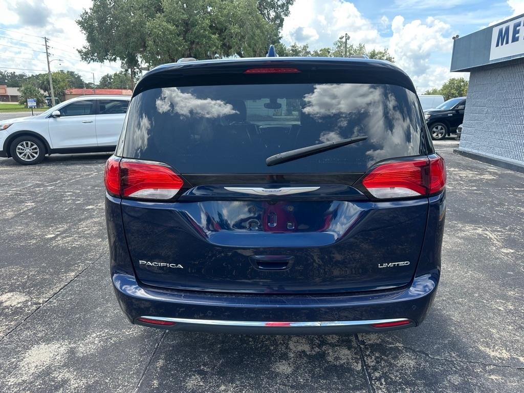 Chrysler Pacifica Limited FWD 2017