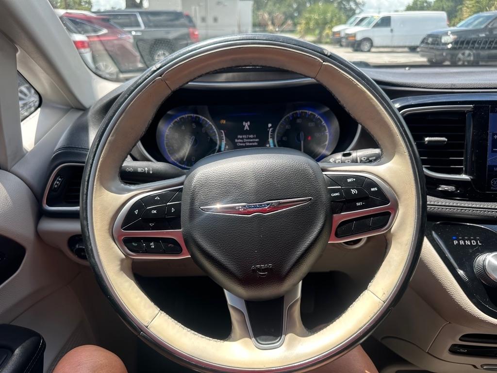 Chrysler Pacifica Limited FWD 2017