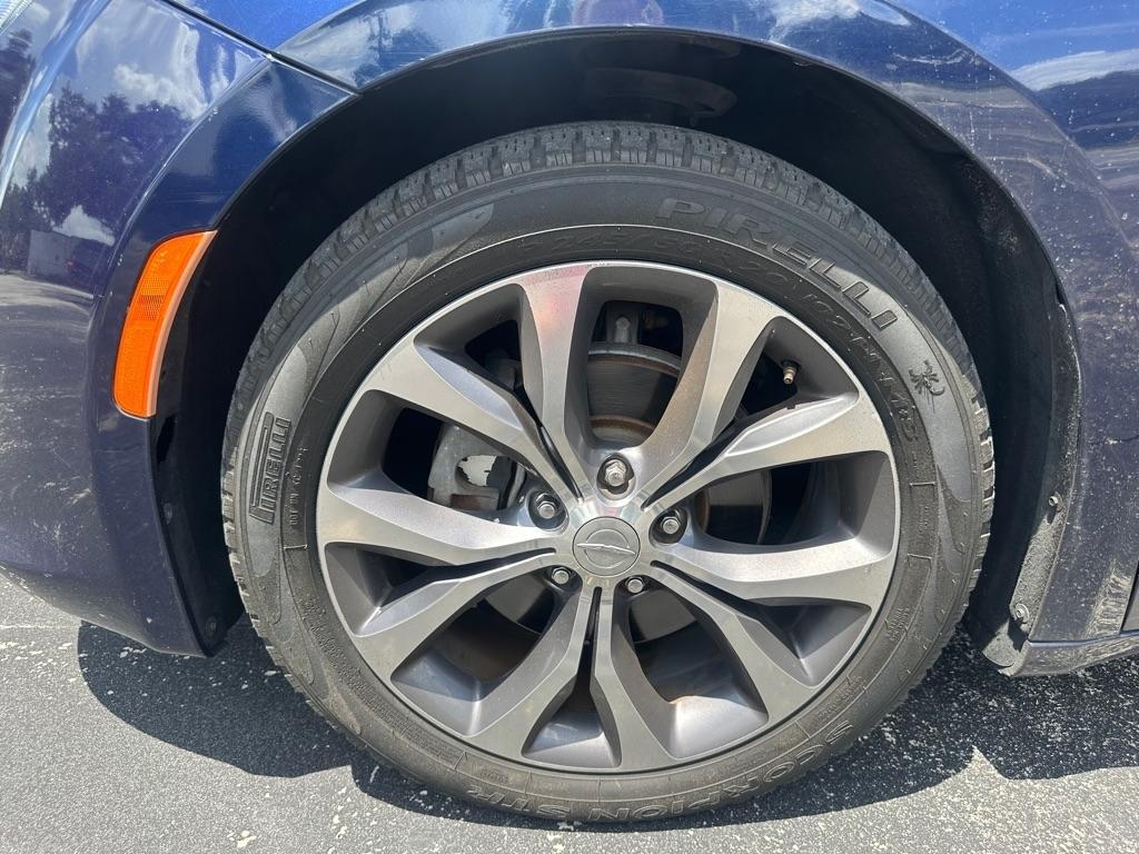 Chrysler Pacifica Limited FWD 2017