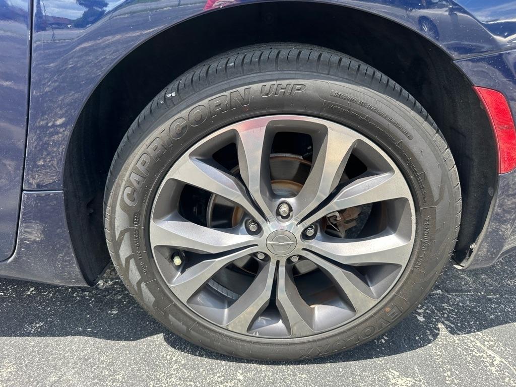 Chrysler Pacifica Limited FWD 2017