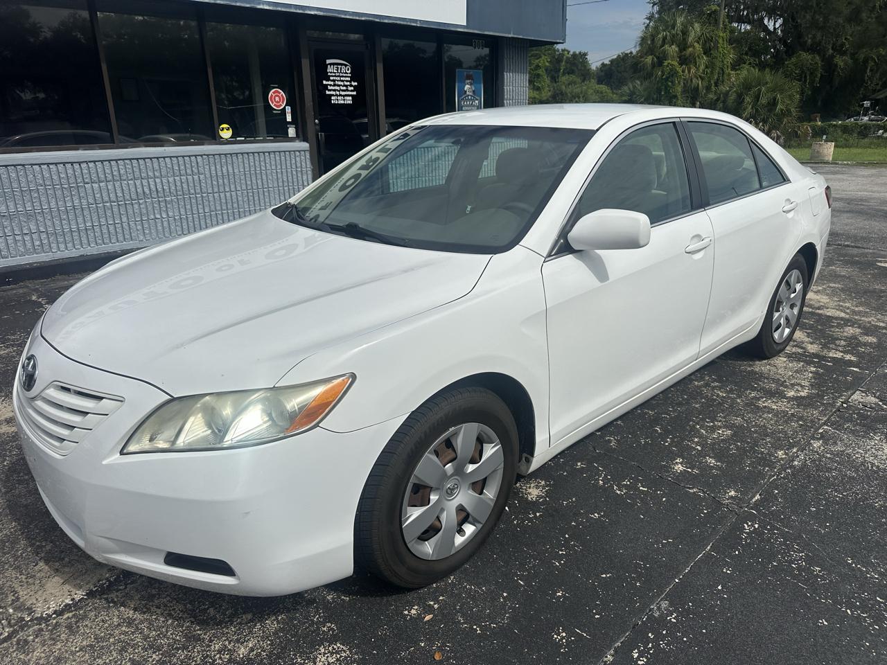 Toyota Camry 4dr Sdn I4 Auto LE (Natl) 2009