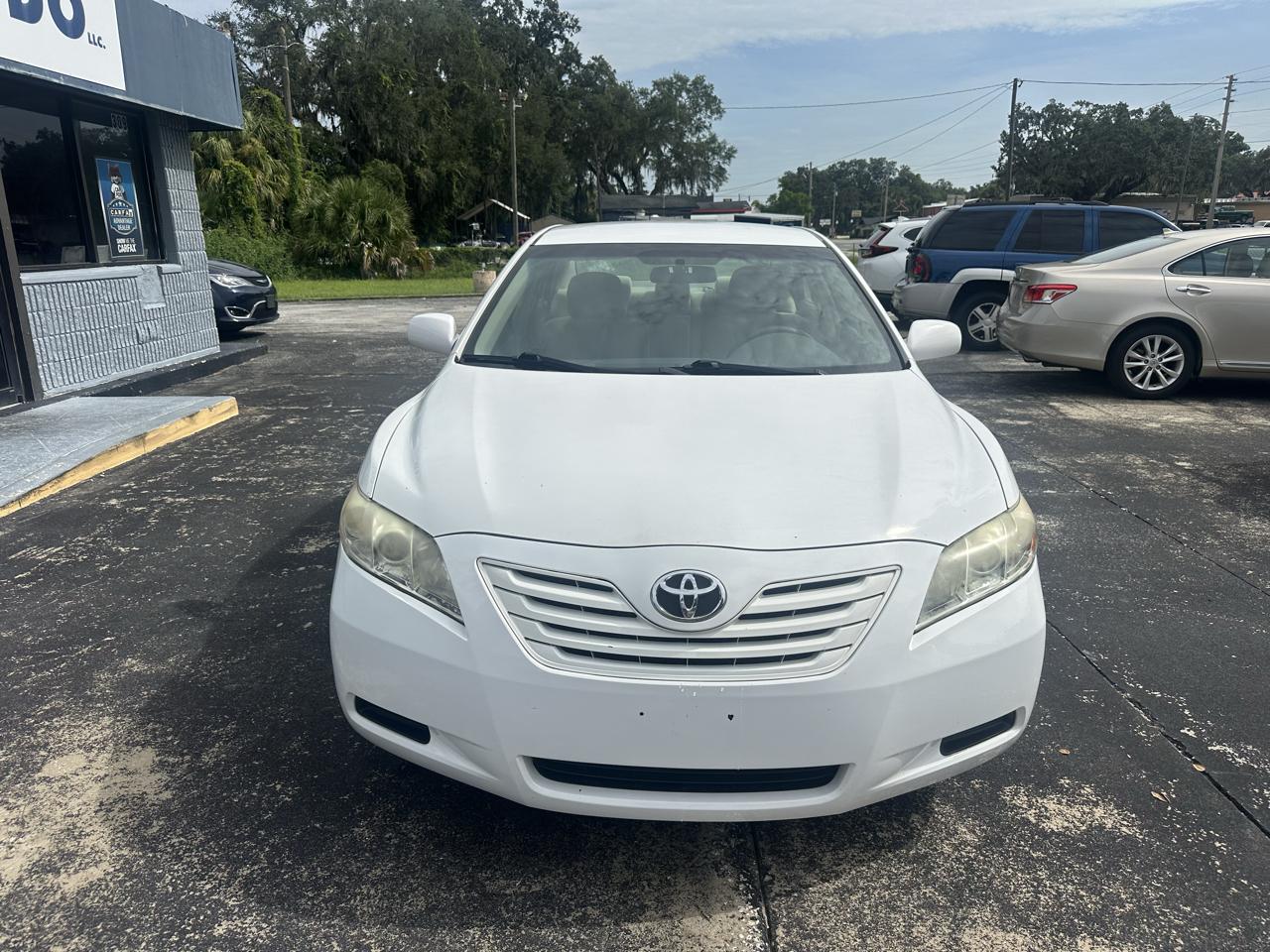 Toyota Camry 4dr Sdn I4 Auto LE (Natl) 2009