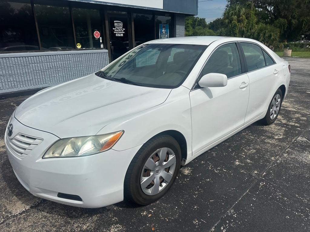 Toyota Camry 4dr Sdn I4 Auto LE (Natl) 2009