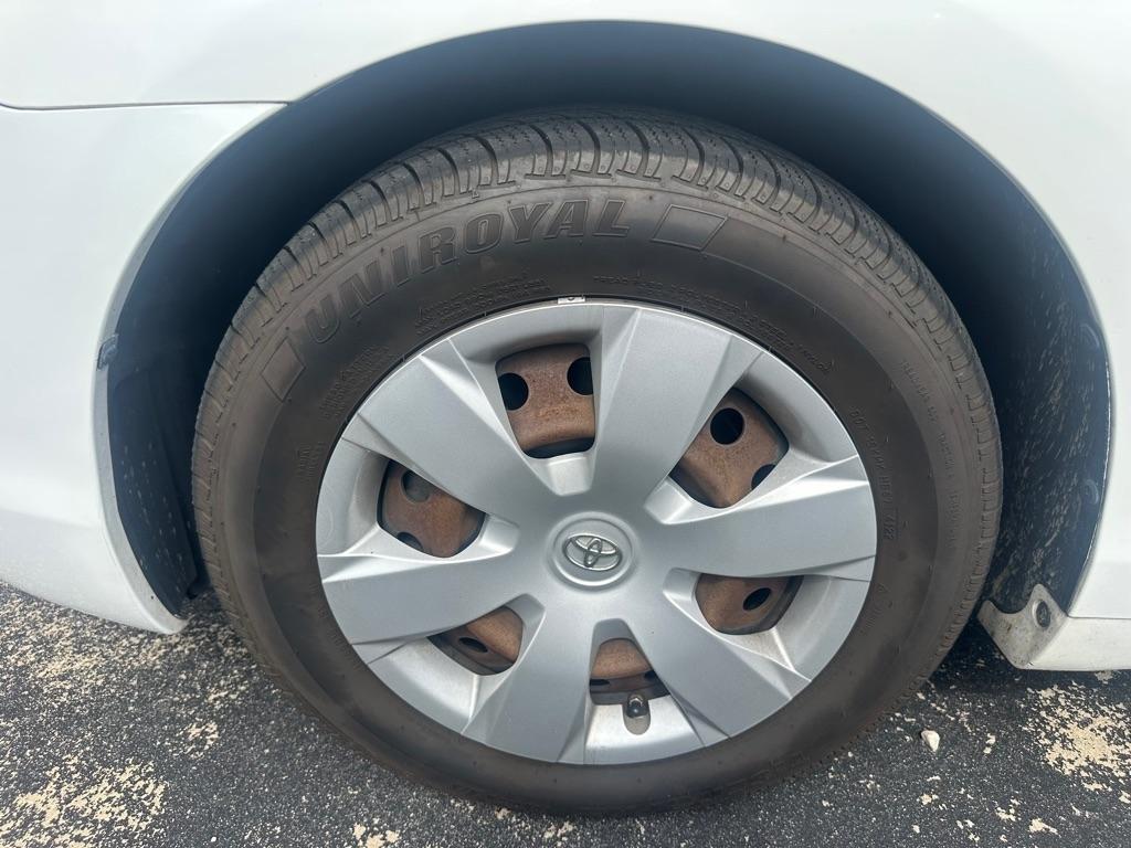 Toyota Camry 4dr Sdn I4 Auto LE (Natl) 2009