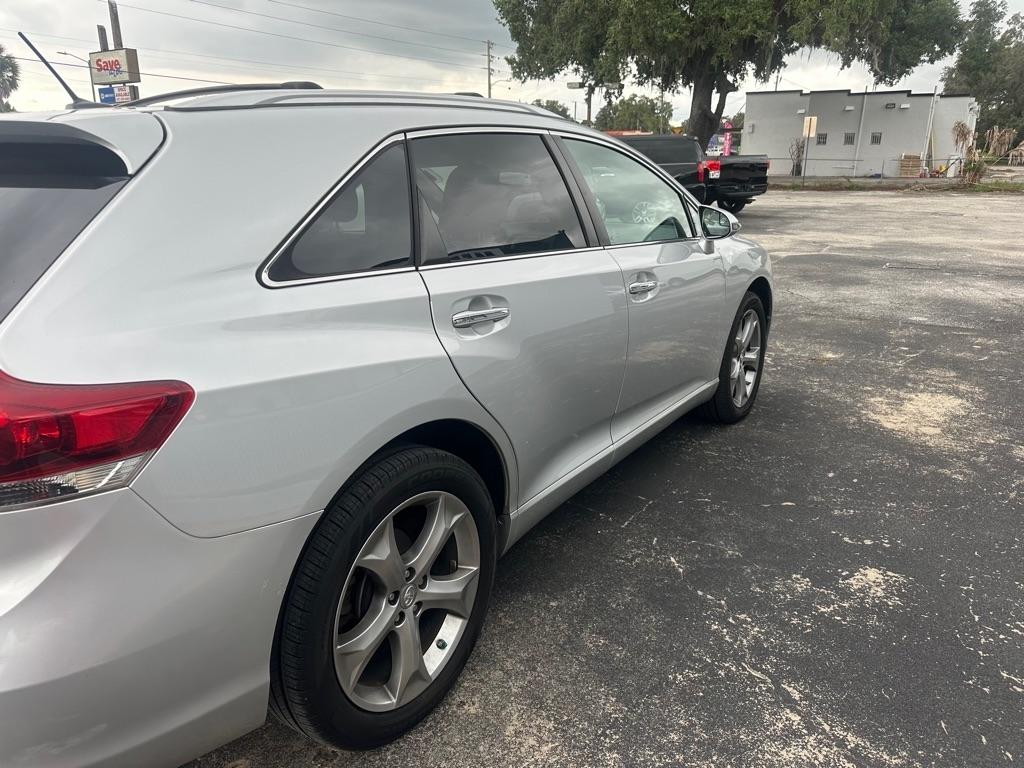 Toyota Venza 4dr Wgn V6 AWD LE (Natl) 2013