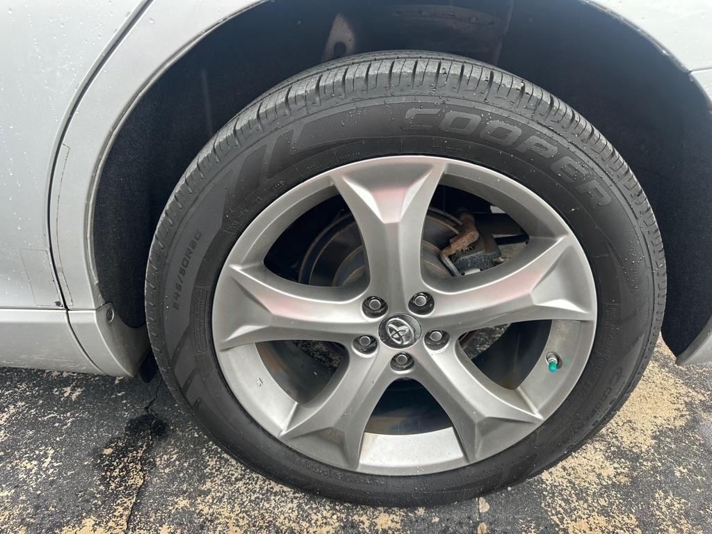 Toyota Venza 4dr Wgn V6 AWD LE (Natl) 2013