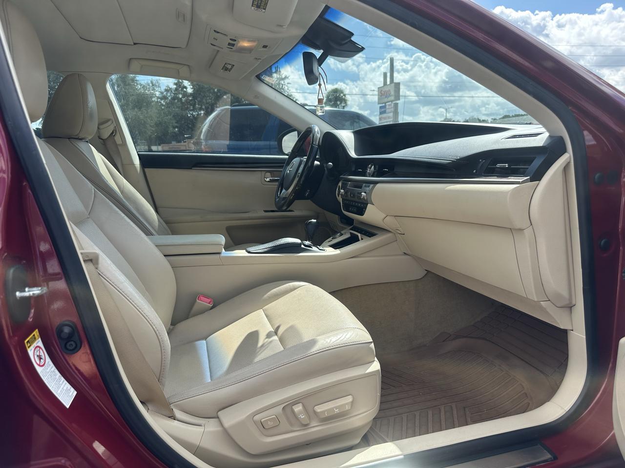 Lexus ES 350 4dr Sdn 2014