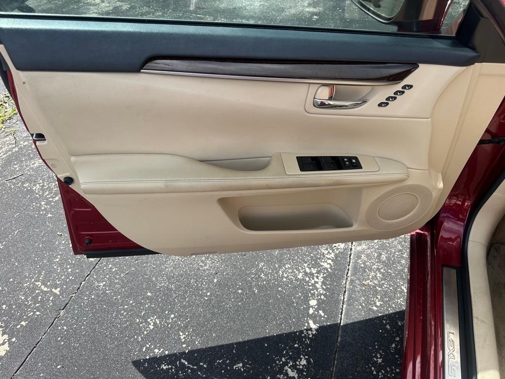 Lexus ES 350 4dr Sdn 2014