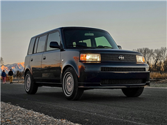 2006 Scion xB  2006 Scion xB