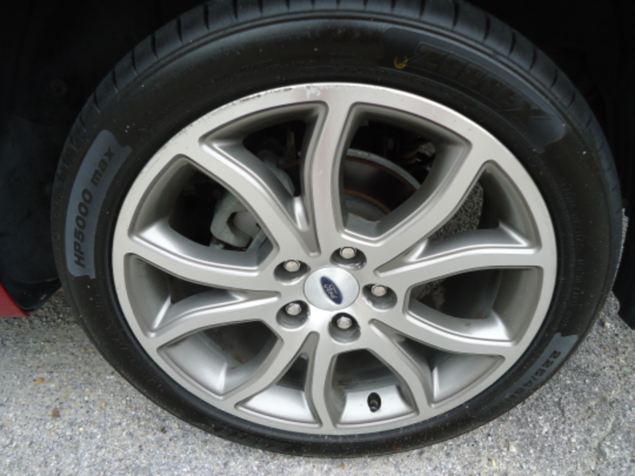 2012 Ford Fusion SE photo 7