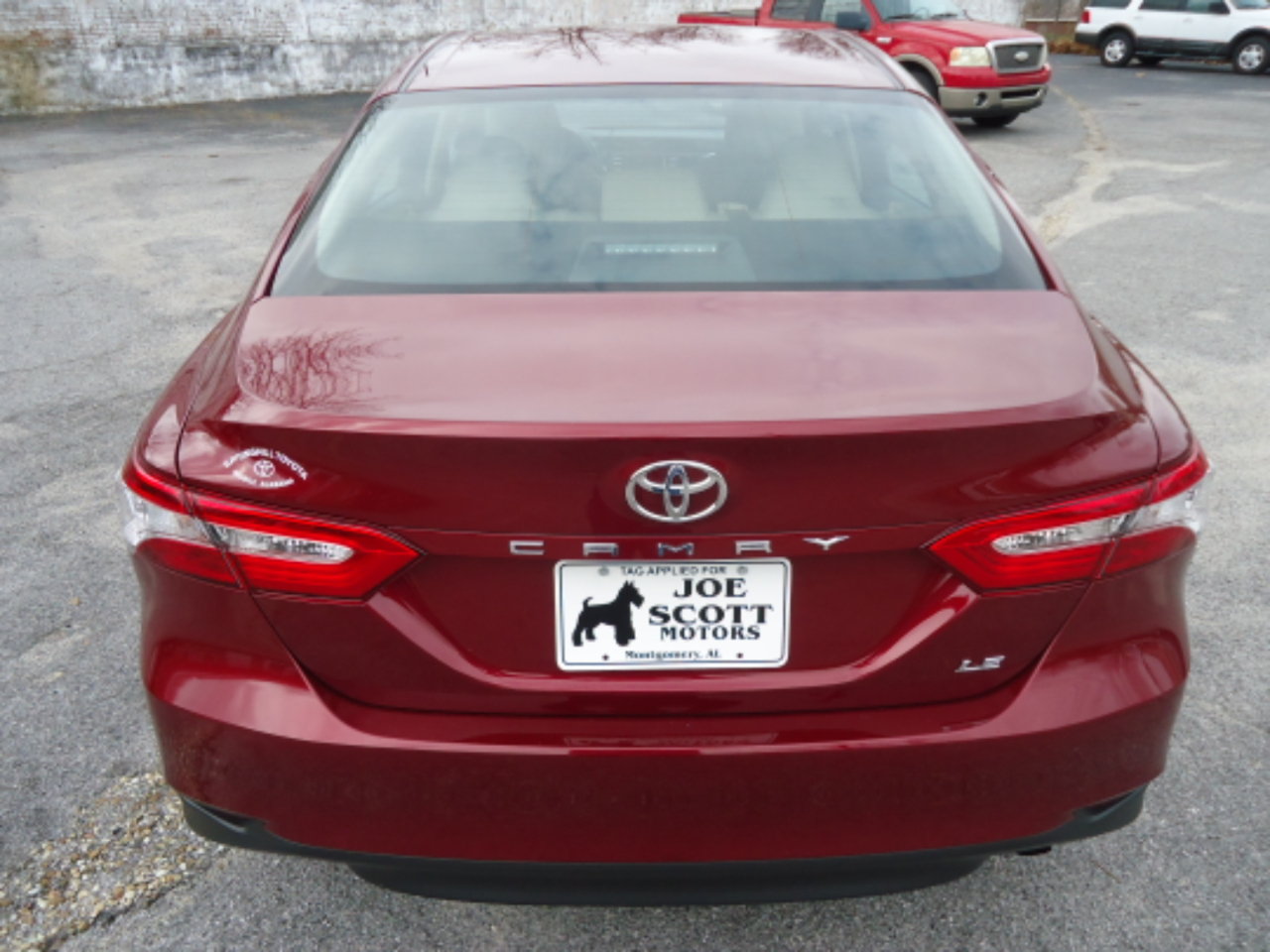 Toyota Camry LE 2018