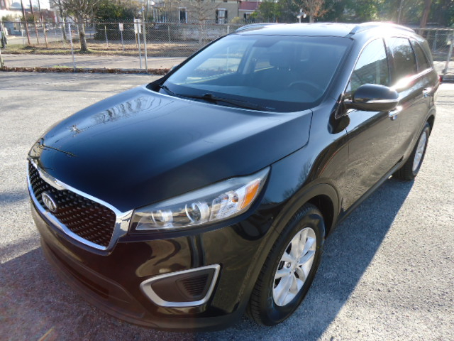 Kia Sorento LX V6 2WD 2017