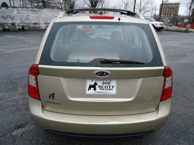 Kia Rondo Base 2007
