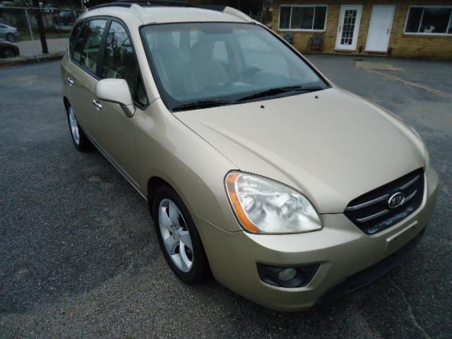 Kia Rondo Base 2007
